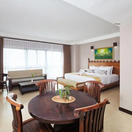 Grand Santhi Hotel