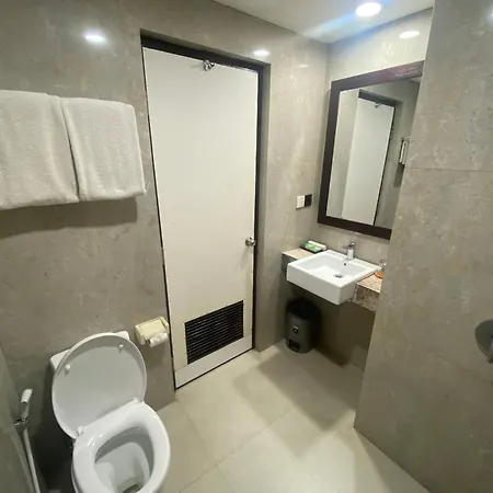 Grand Santhi Hotel