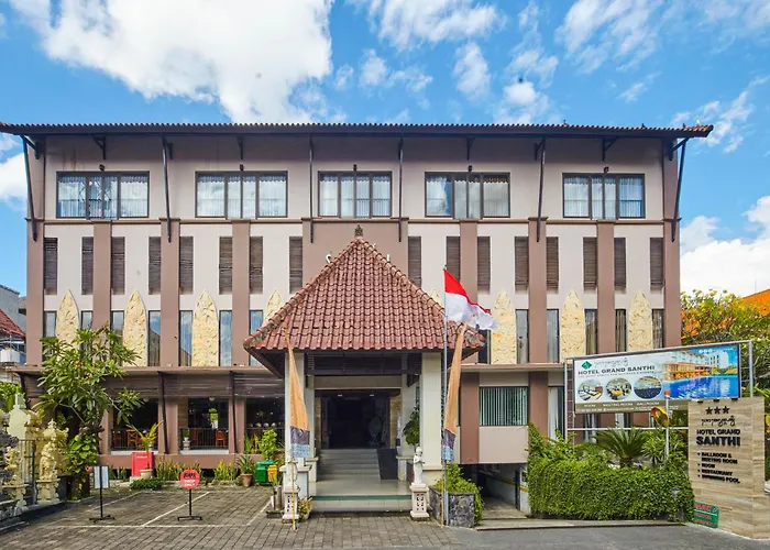 Grand Santhi Hotel 3*