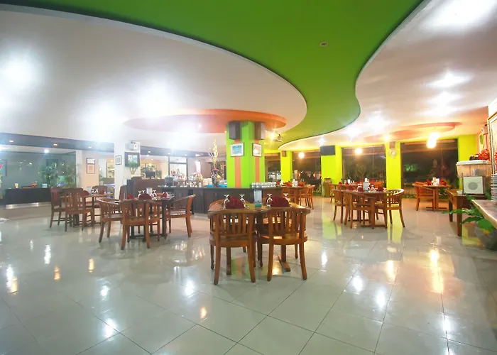 Grand Santhi Hotel