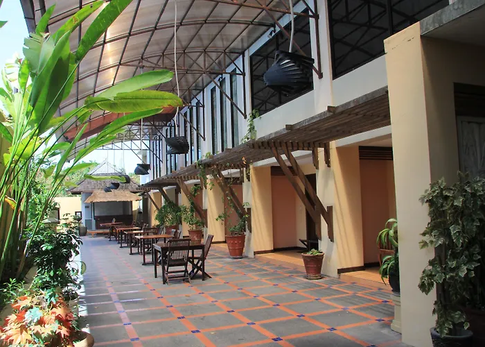Grand Santhi