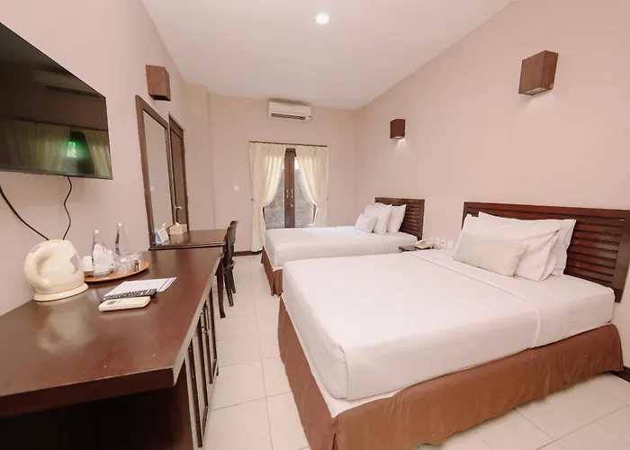Hotel Grand Santhi