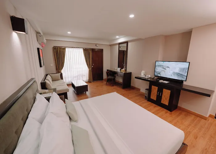 فندق Grand Santhi دنباسار